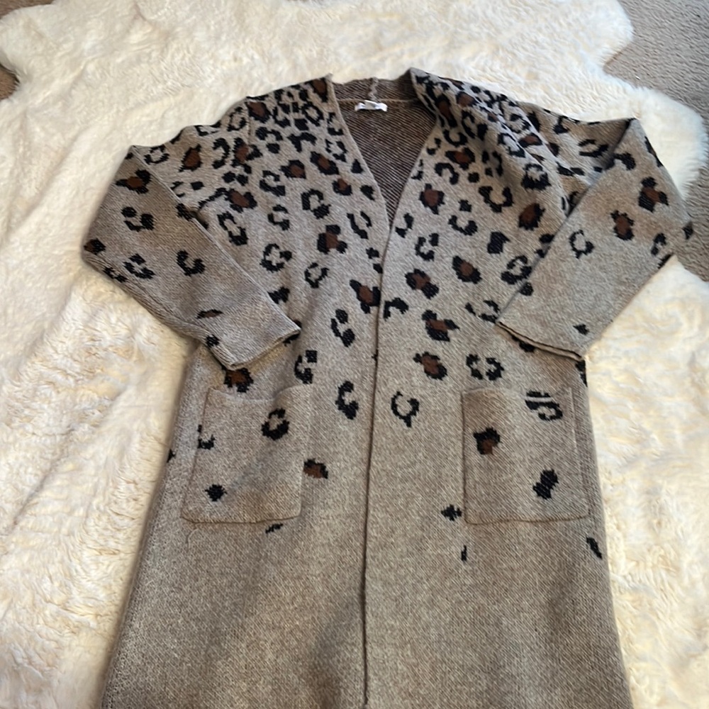 Two for one! Nine west adorable cardigans, both come with this sale.